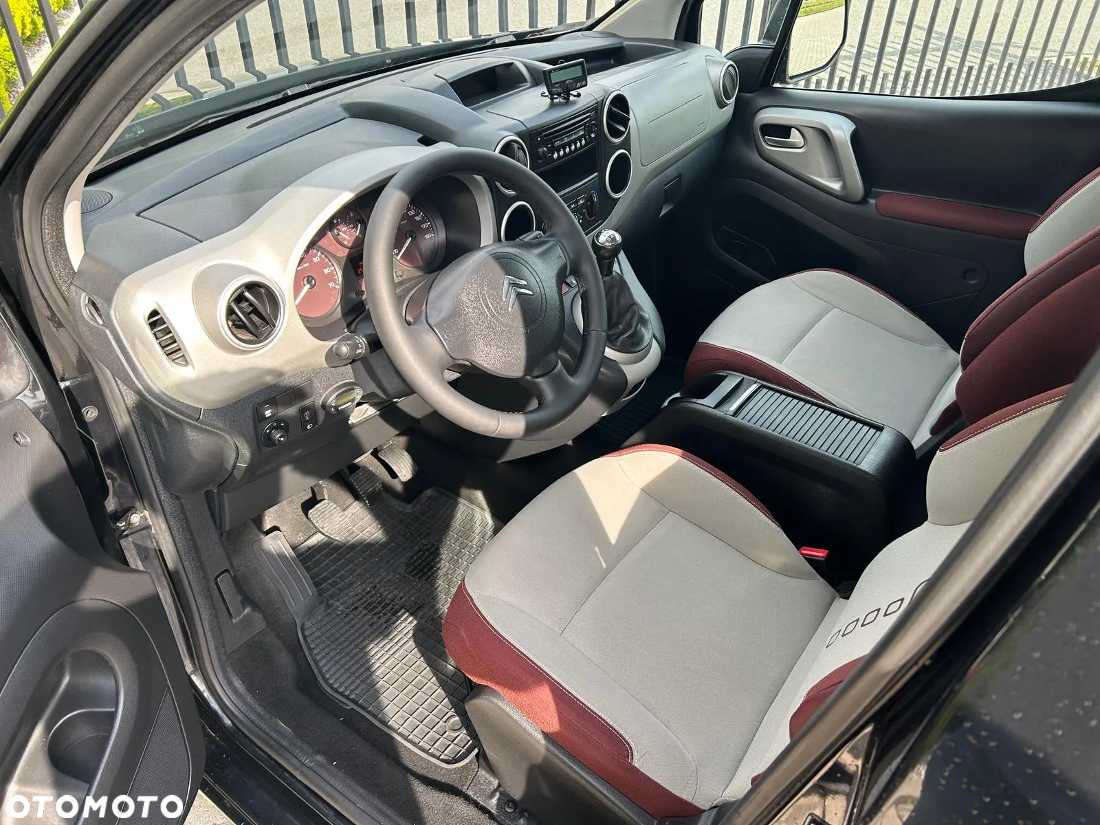 Citroën Berlingo 1.6 HDi 110 FAP Multispace Exclusive - 18