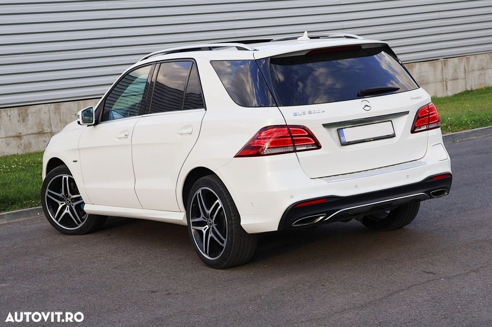 Mercedes-Benz GLE 500 e 4MATIC - 5