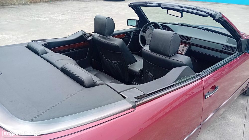 Mercedes-Benz E 200 - 21