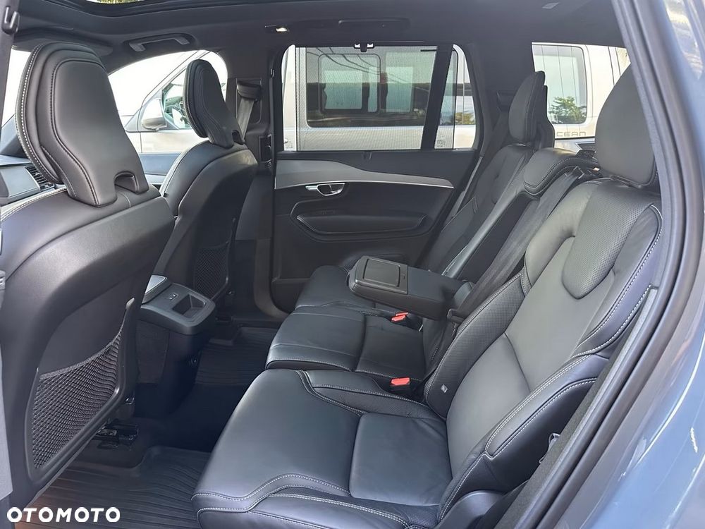 Volvo XC 90 B5 D AWD Plus Bright 7os - 27