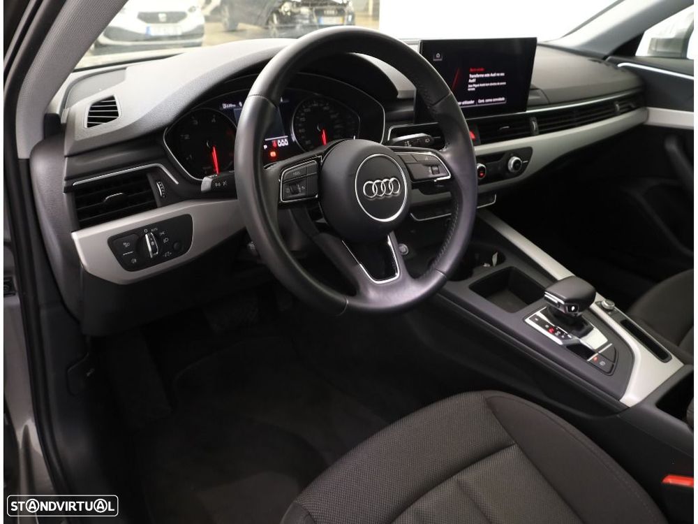 Audi A4 Avant 35 TDI S tronic - 24