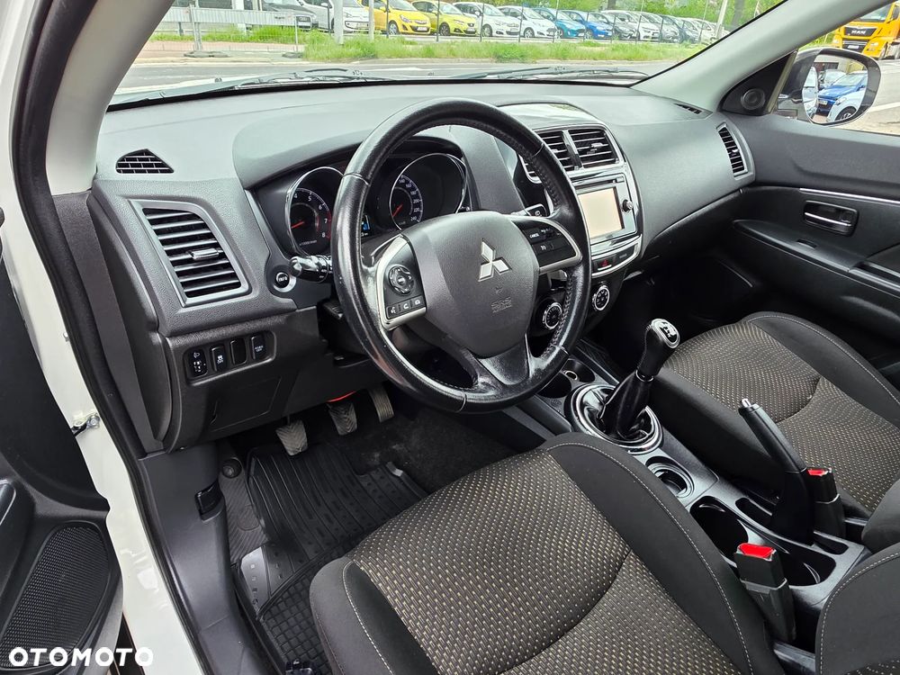 Mitsubishi ASX 1.6 2WD Plus - 9