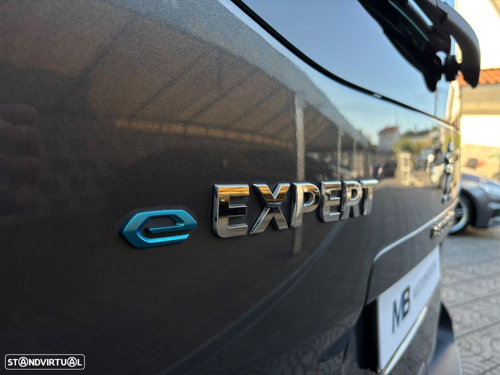 Peugeot e-Expert 75 kWh Semi-Vidrado M Standard - 23