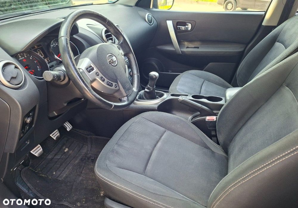Nissan Qashqai - 16