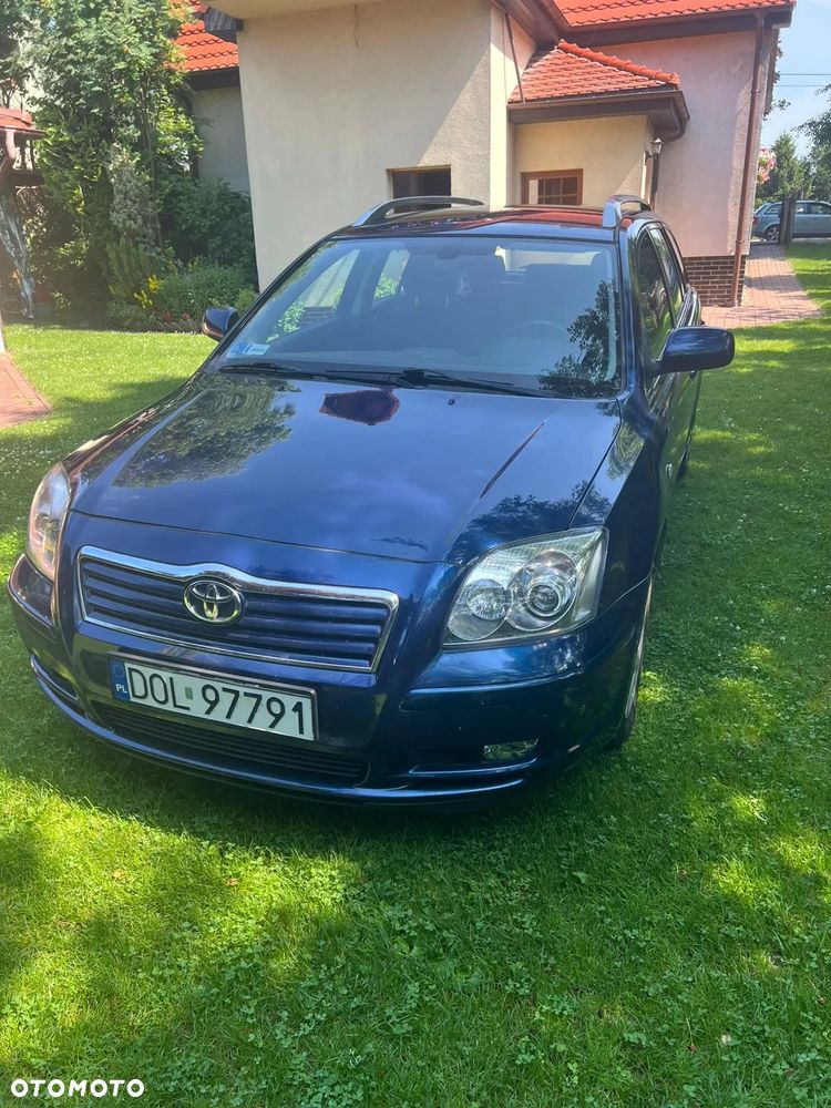 Toyota Avensis 1.8 VVT-i Sol - 3