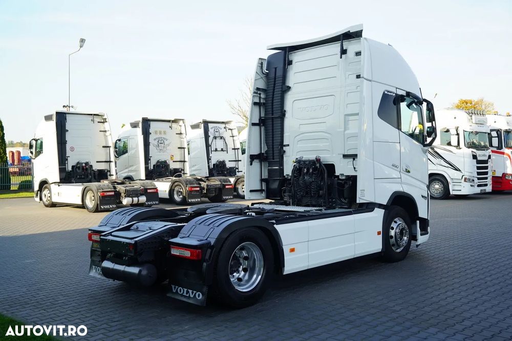 Volvo FH16 650 / I-PARK COOL / I-SHIFT / TV / PIELE / EURO 6 - 9
