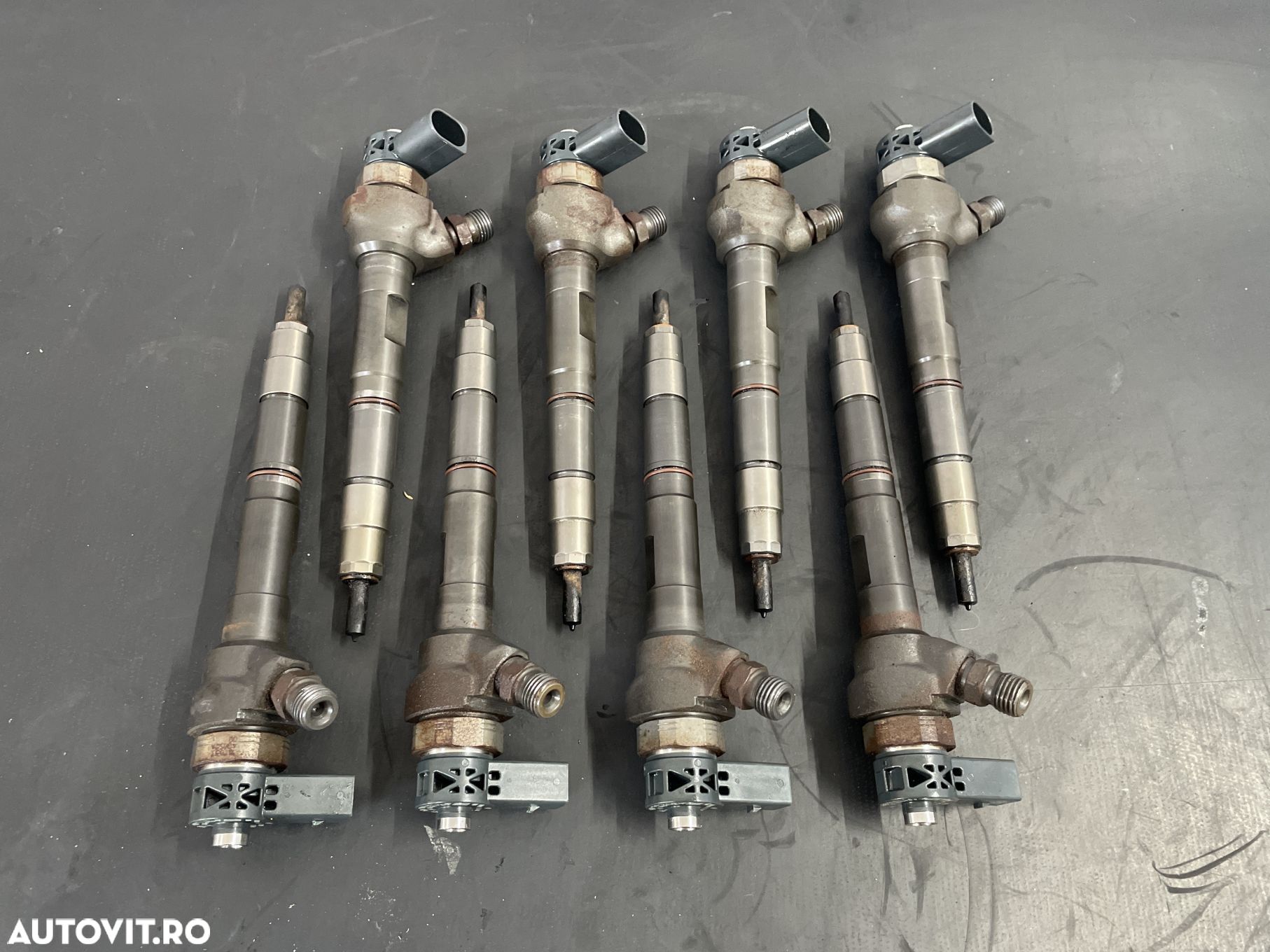 Injector VW Passat B7 Alltrack 2.0TDI , DSG, 2013 - 1