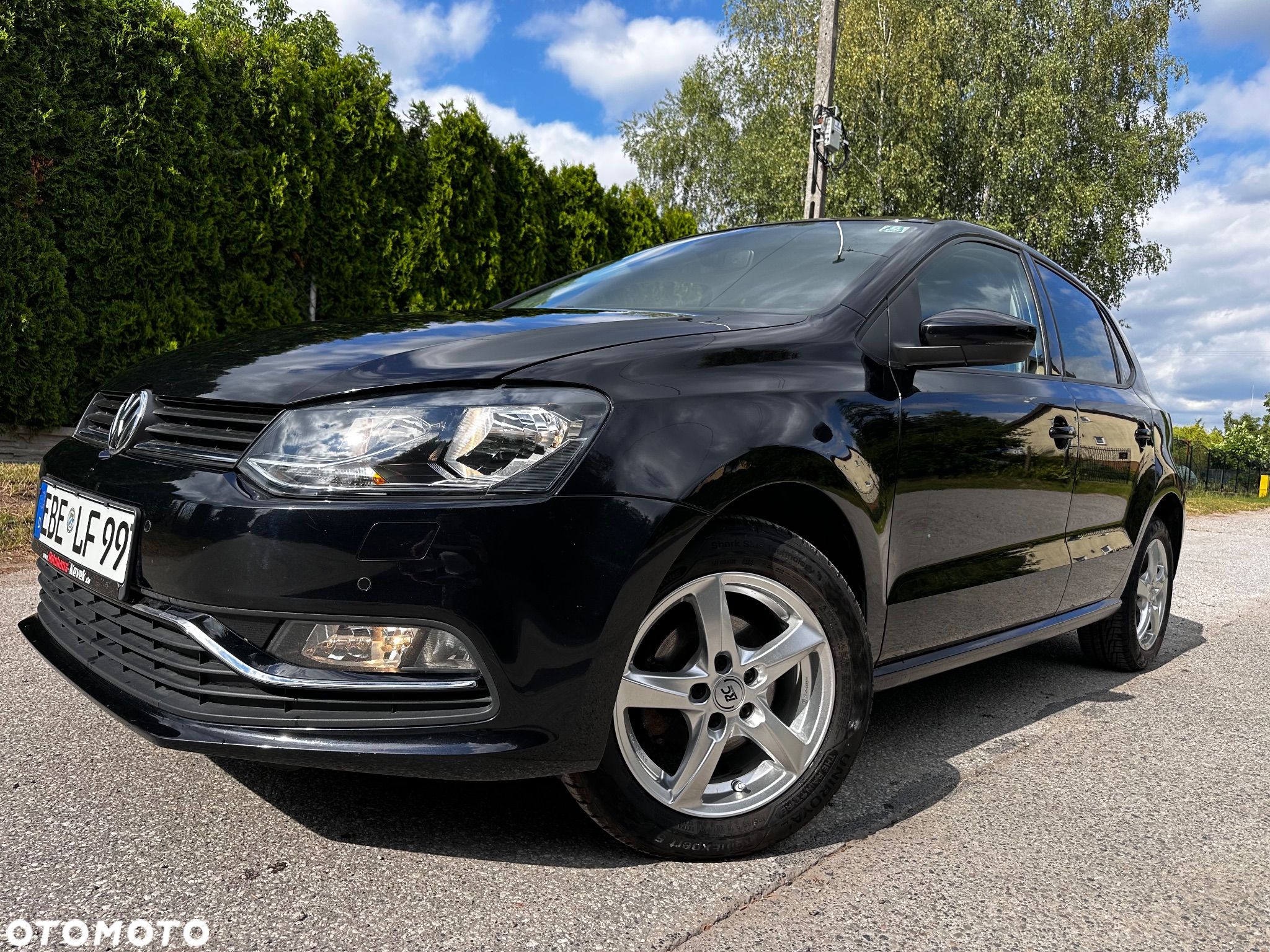 Volkswagen Polo - 1
