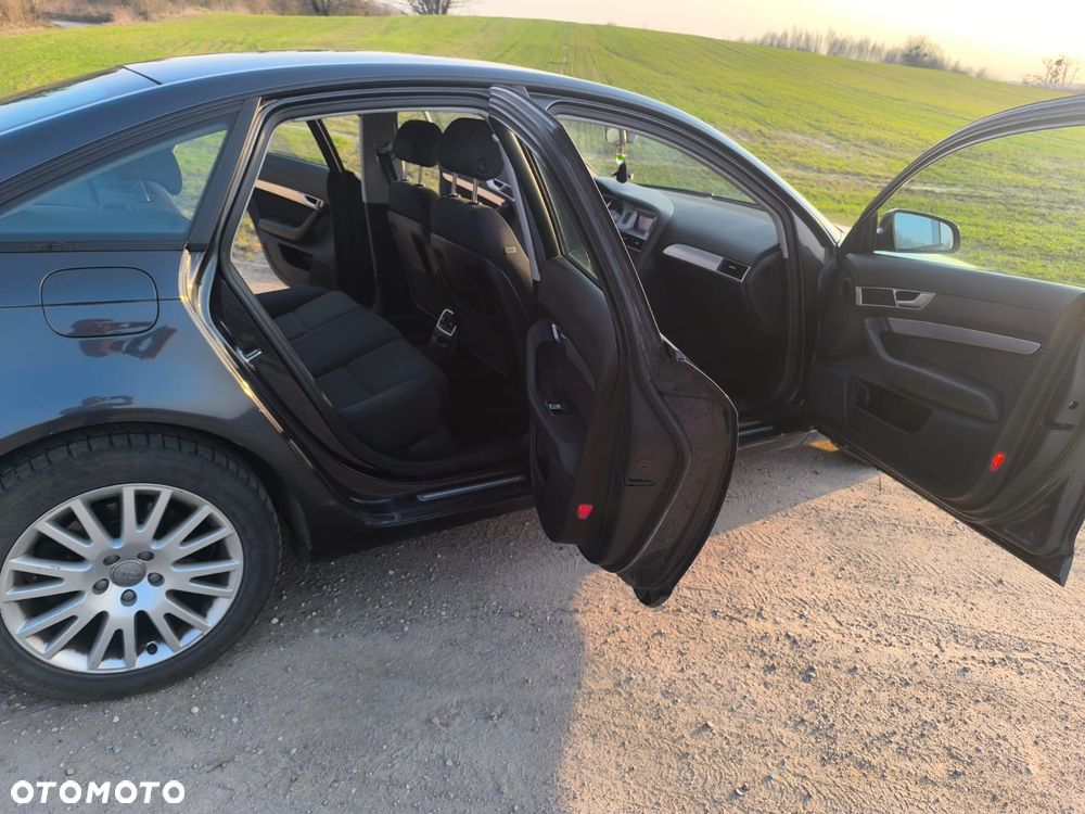 Audi A6 Limousine 2.4 - 10