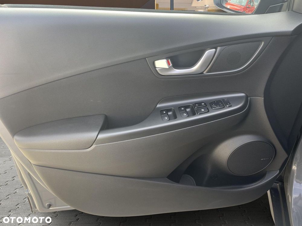 Hyundai Kona 1.6 GDI Hybrid Comfort DCT - 11