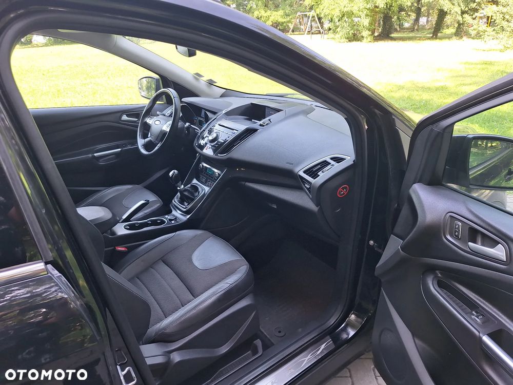 Ford Kuga 2.0 TDCi 4WD Titanium - 12
