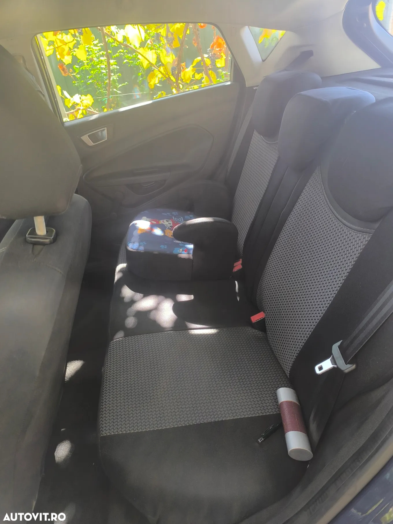 Ford Fiesta - 12