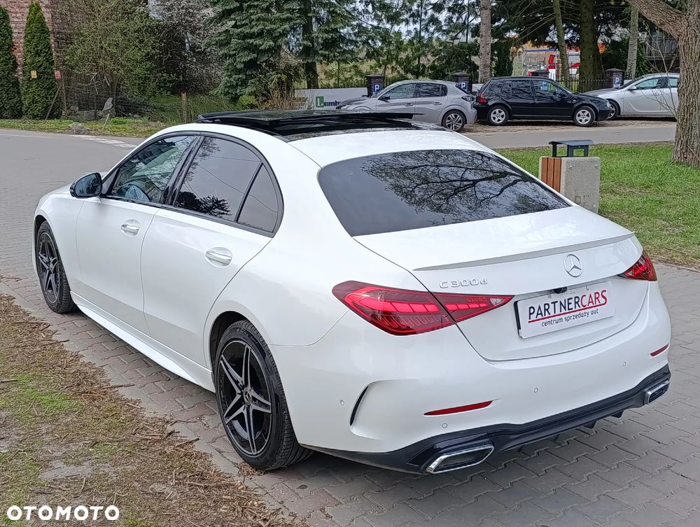 Mercedes-Benz Klasa C 300 d mHEV AMG - 6