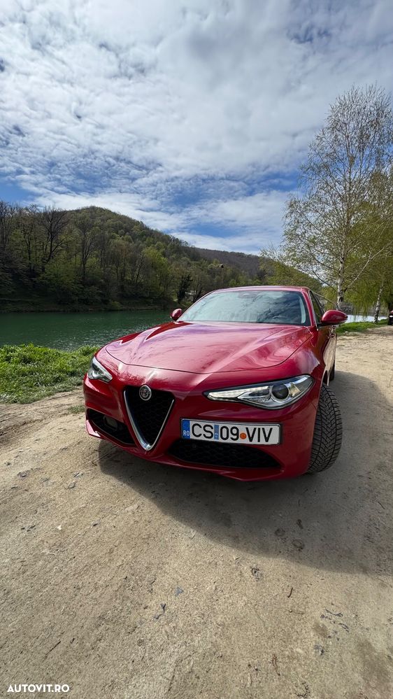 Alfa Romeo Giulia 2.0 Turbo RWD AT8 - 4