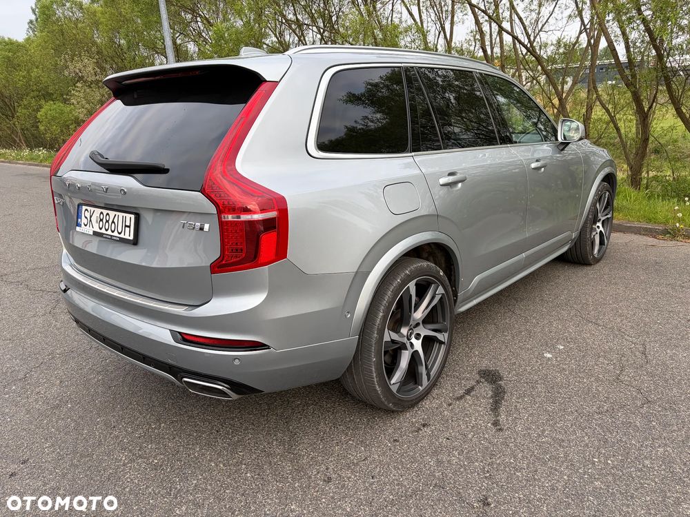 Volvo XC 90 T8 AWD Plug-In Hybrid R-Design 7os - 14