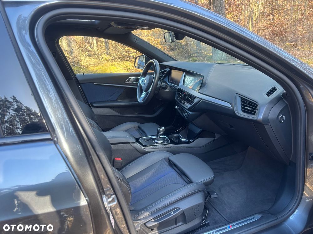 BMW Seria 1 - 23