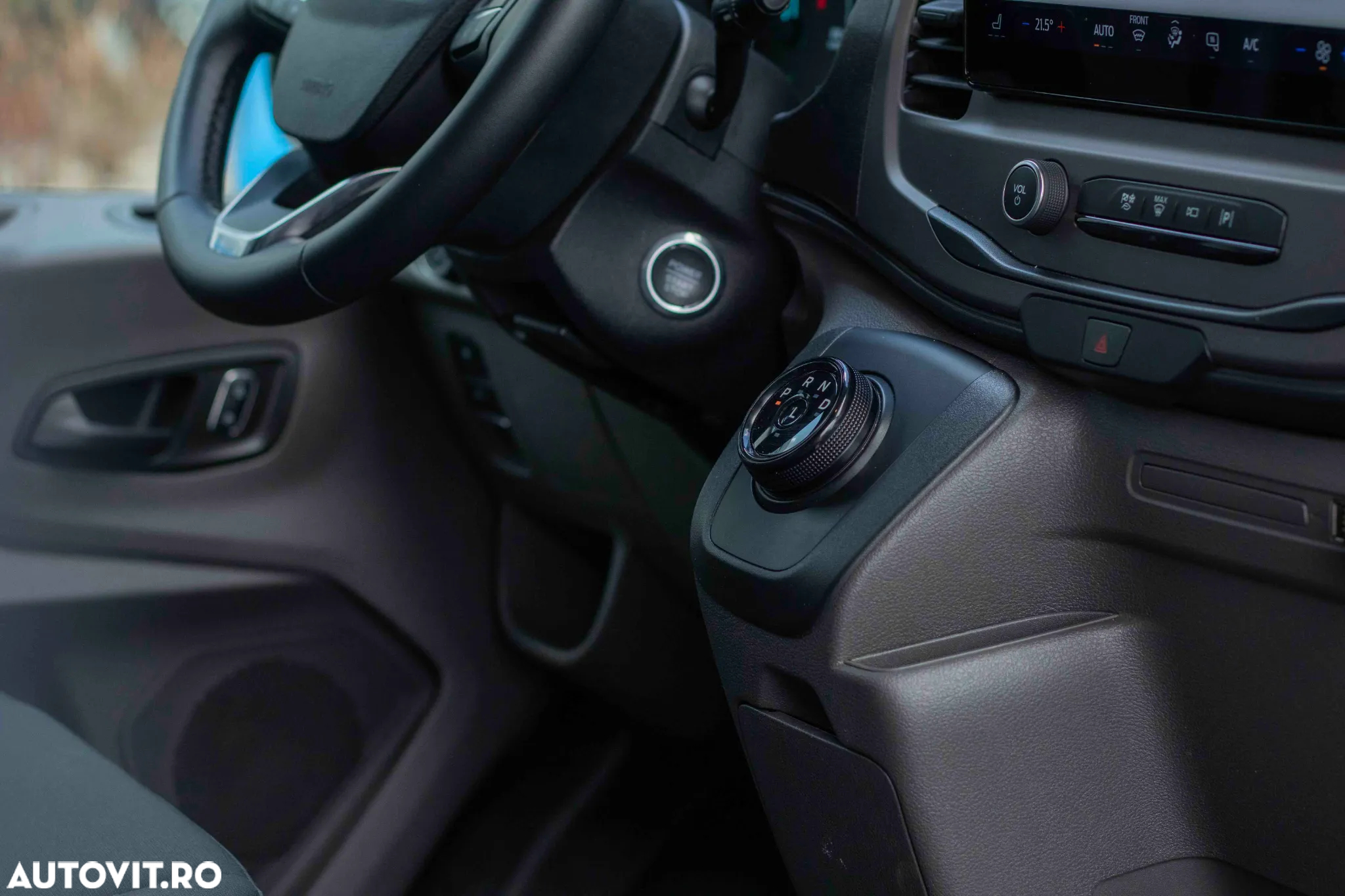 Ford E-Transit - 12