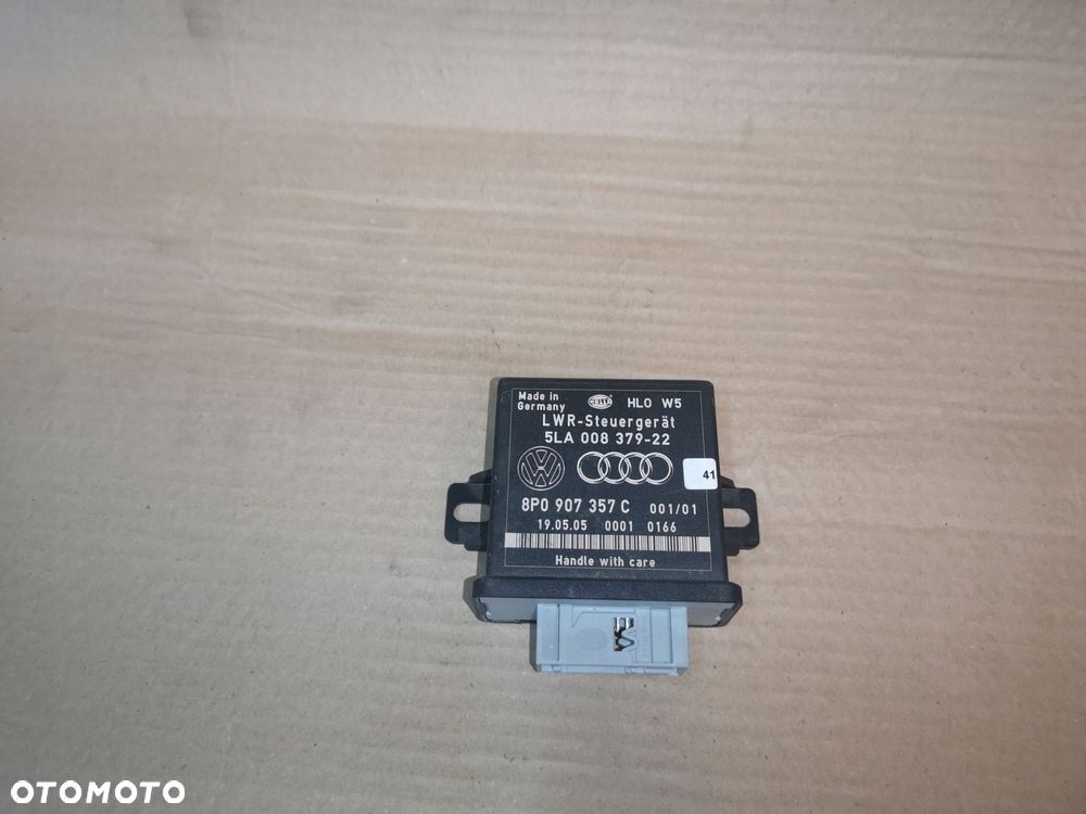 MODUŁ STEROWNIK ŚWIATEŁ AUDI A3 A4 A6 8P0907357C - 1