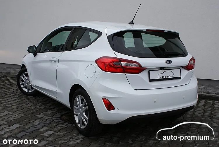 Ford Fiesta 1.5 TDCi S&S COOL&CONNECT - 32