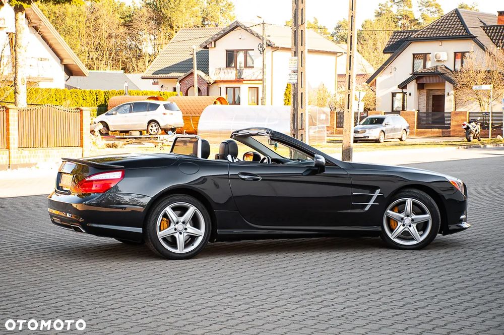 Mercedes-Benz SL - 21