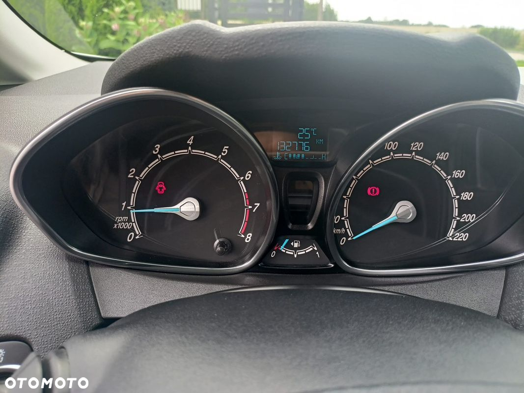 Ford Fiesta - 6