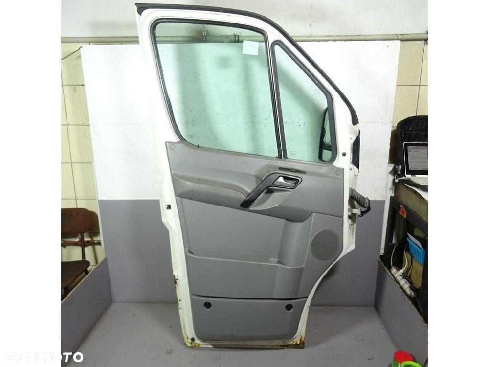 VW CRAFTER DRZWI PRZÓD LEWE - 12