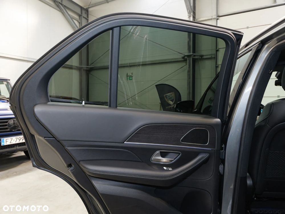 Mercedes-Benz GLE 300 d 4-Matic - 35