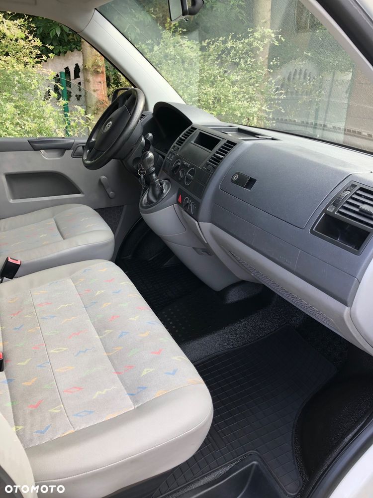 Volkswagen Transporter - 13