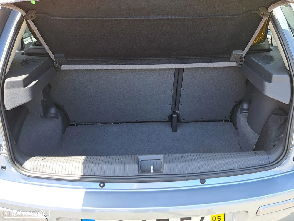 Opel Corsa 1.2 Twinport Enjoy - 8