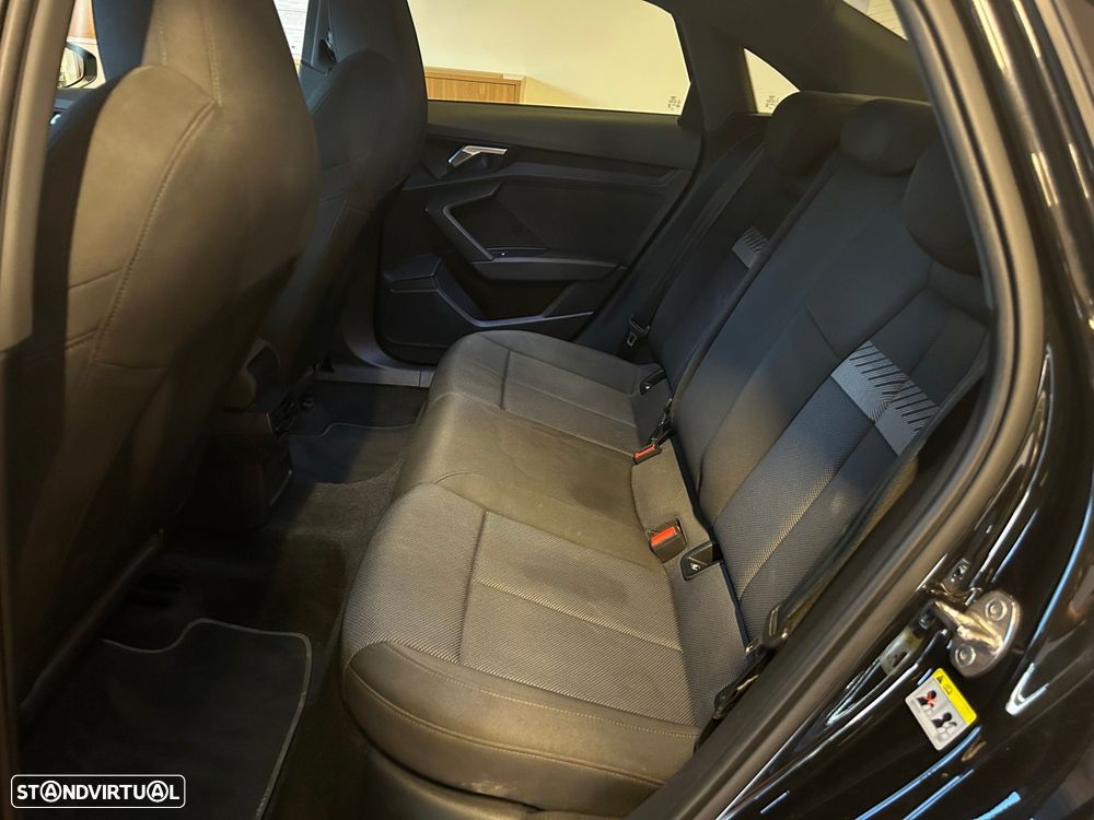 Audi A3 Limousine 30 TFSI S line S tronic - 12