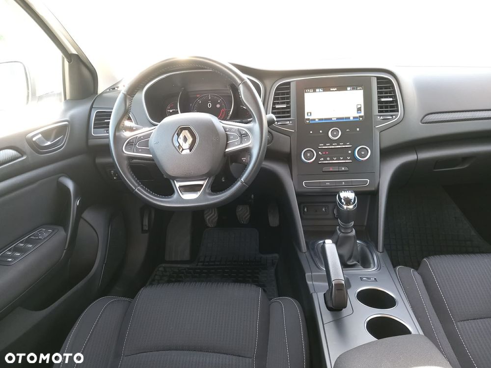 Renault Megane 1.5 Blue dCi Business - 9
