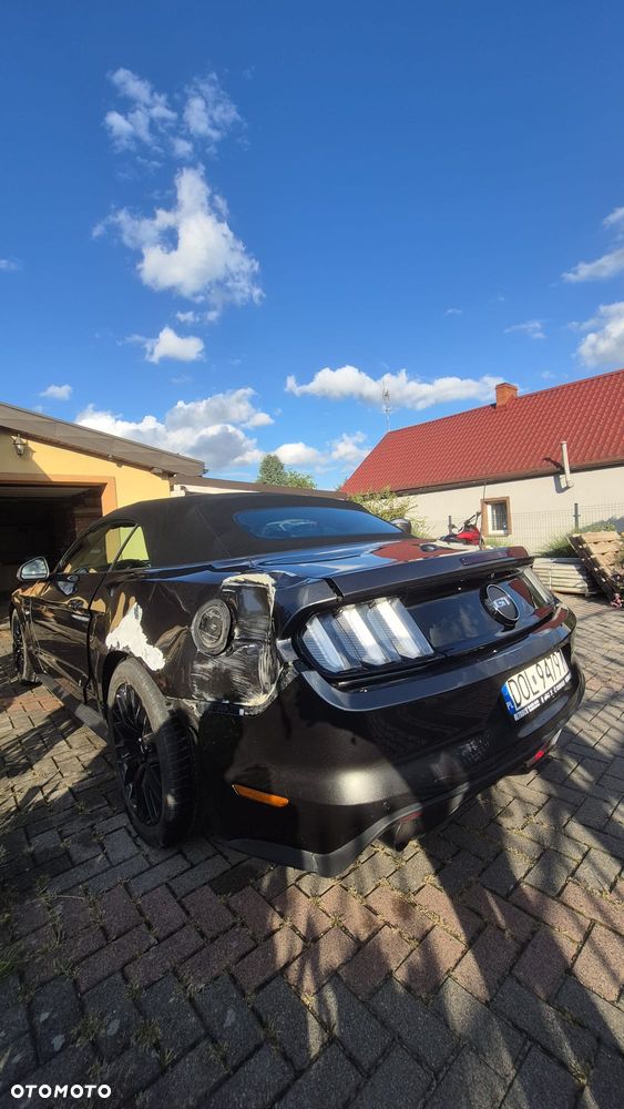 Ford Mustang - 17