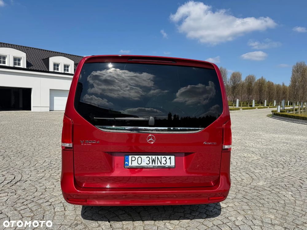 Mercedes-Benz Klasa V 300 d 4-Matic Exclusive 9G-Tronic (d³ugi) - 8