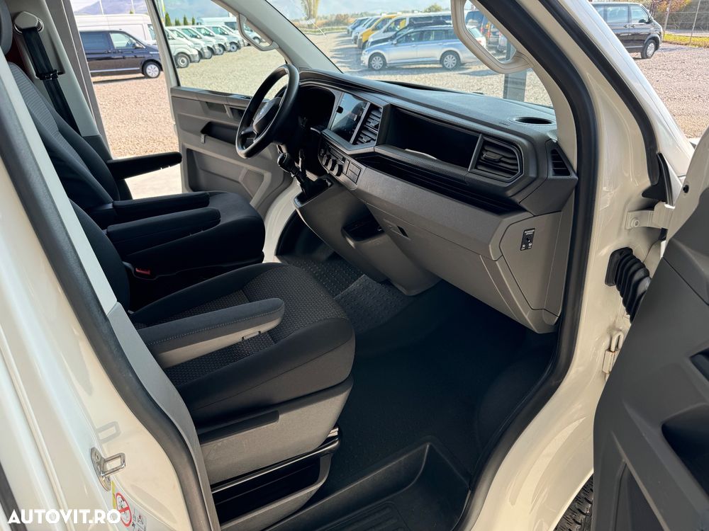 Volkswagen Transporter T6.1 - 17