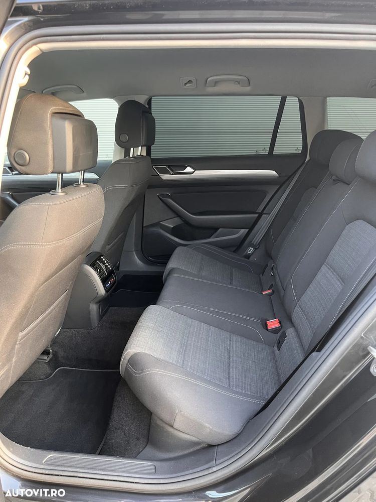 VOLKSWAGEN Passat 2020 — imagine 15
