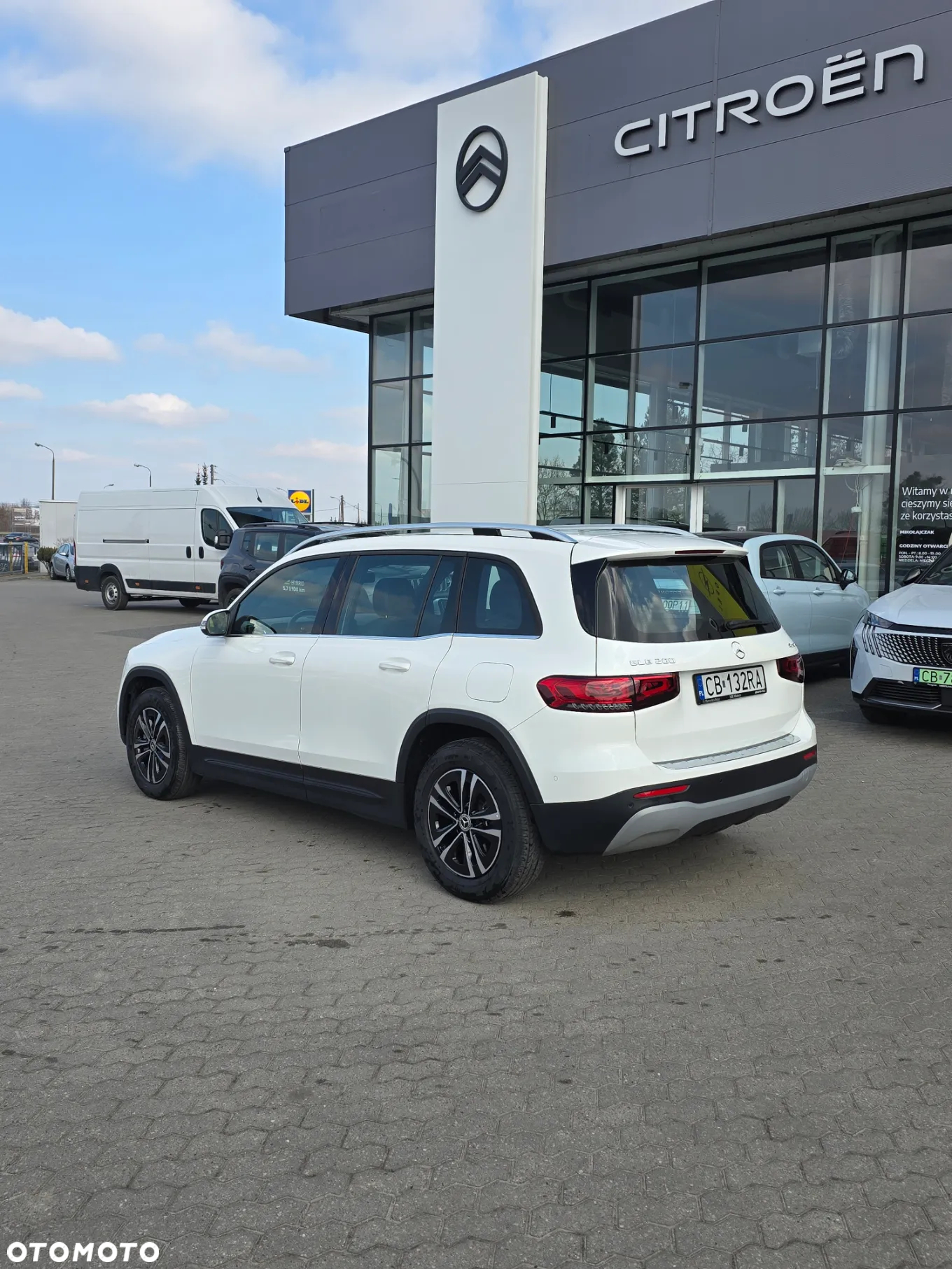 Mercedes-Benz GLB 200 Style 7G-DCT - 2