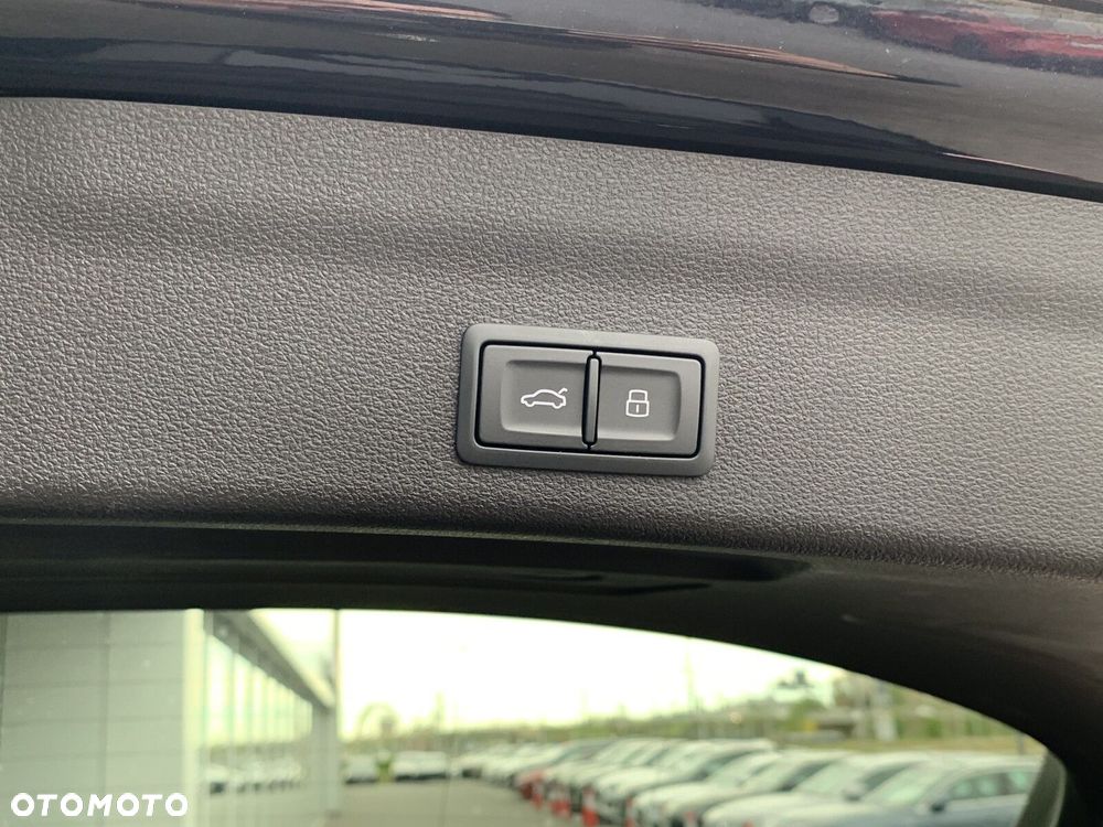 Audi A6 Avant 50 TFSI e PHEV Quattro S Line S tronic - 34