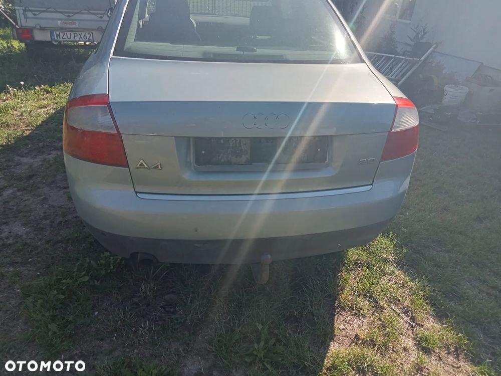 hak audi a 4 b 6 odkręcany sedan - 1