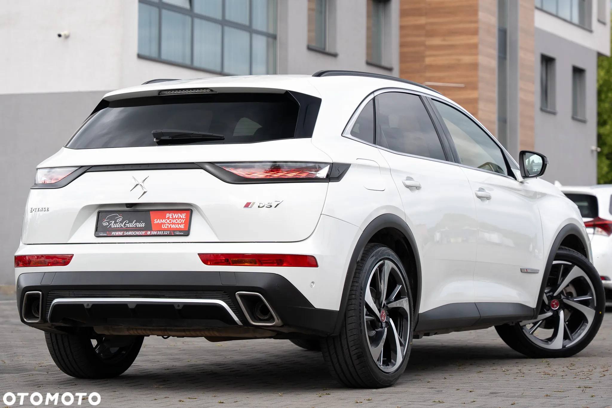 DS Automobiles DS 7 Crossback 1.6 E-Tense 4x4 Performance Line + - 10