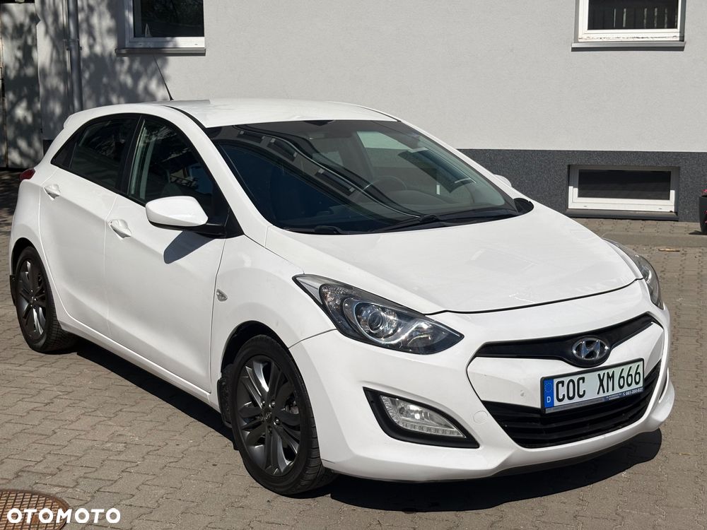 Hyundai i30 1.6 Premium - 2