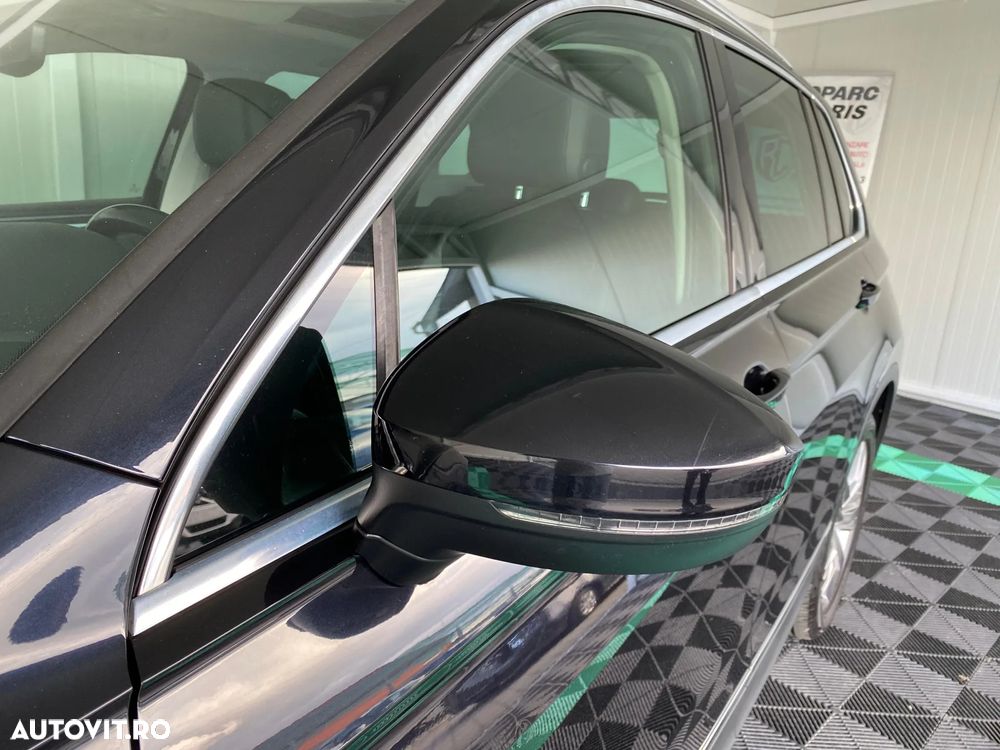 Volkswagen Tiguan - 26