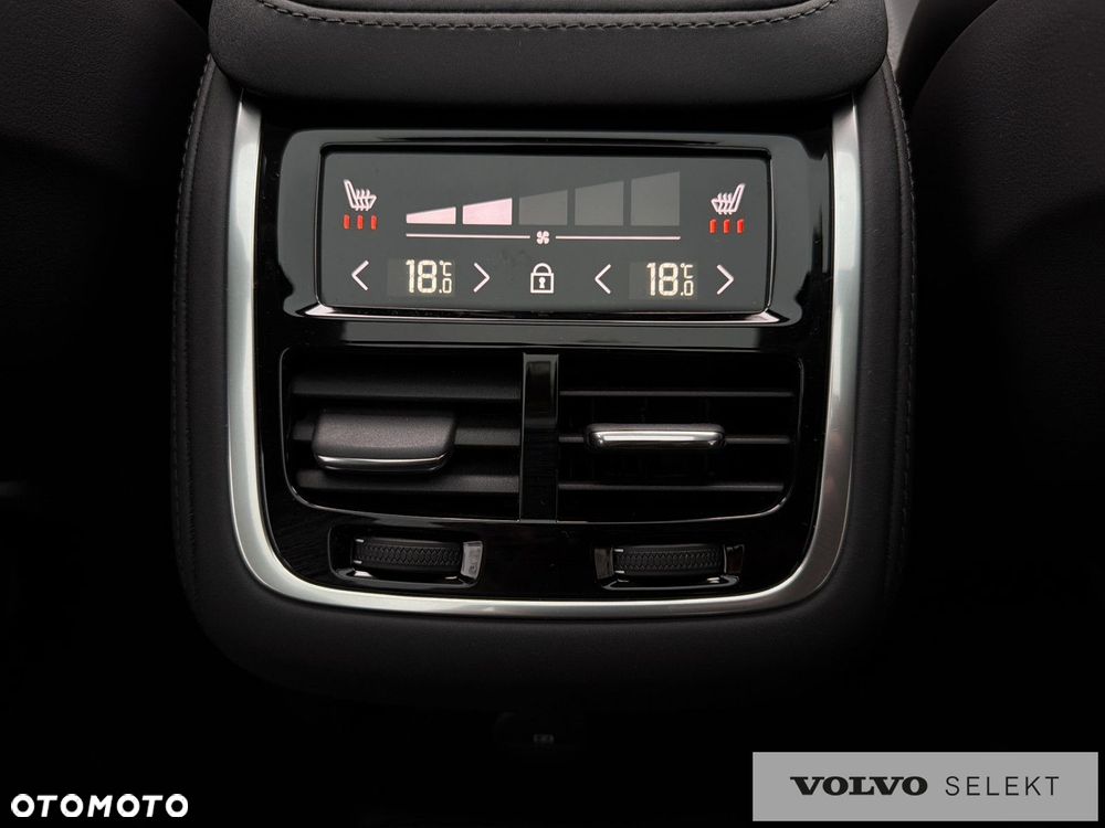 Volvo XC 90 - 16