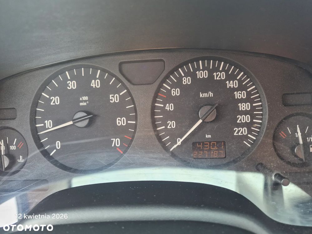 Opel Astra - 10