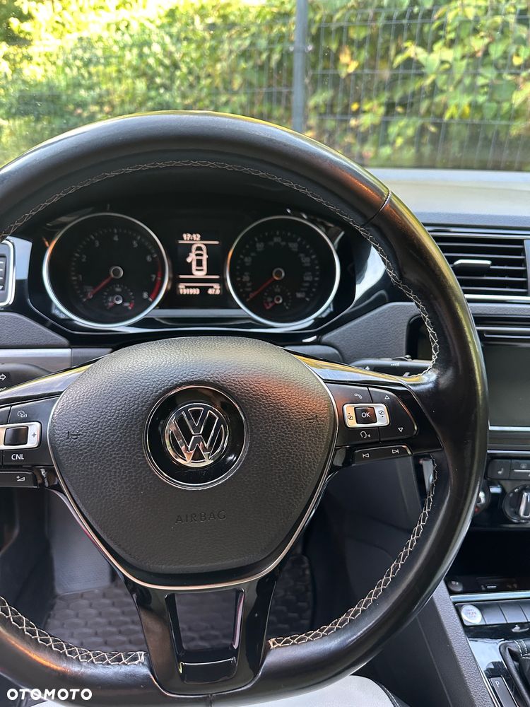 Volkswagen Jetta 1.8T SE - 9