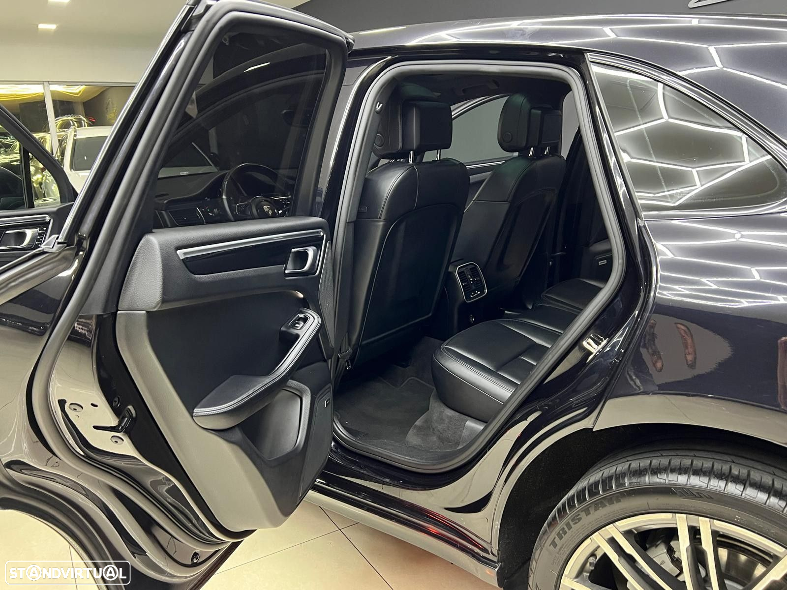Porsche Macan S - 32