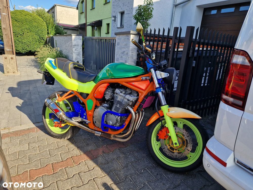 Suzuki GS - 3