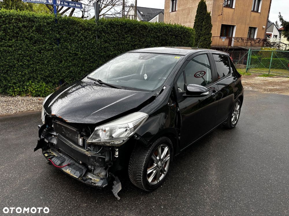 Toyota Yaris - 7