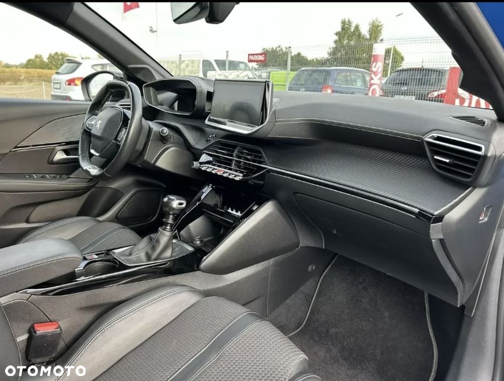 Peugeot 208 1.2 PureTech GT Line S&S - 13