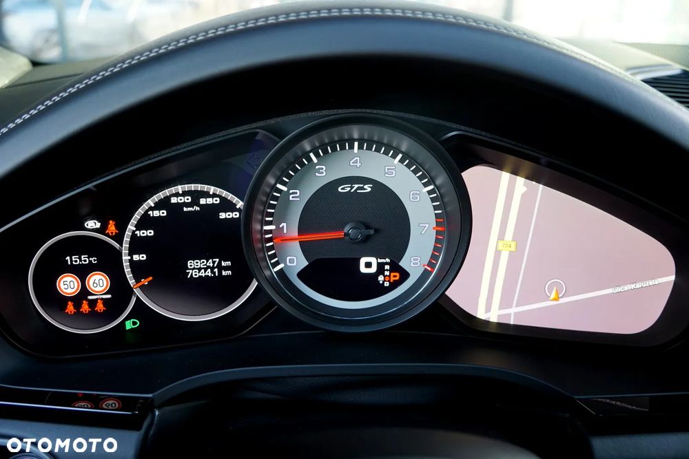 Porsche Cayenne Coupe GTS - 31