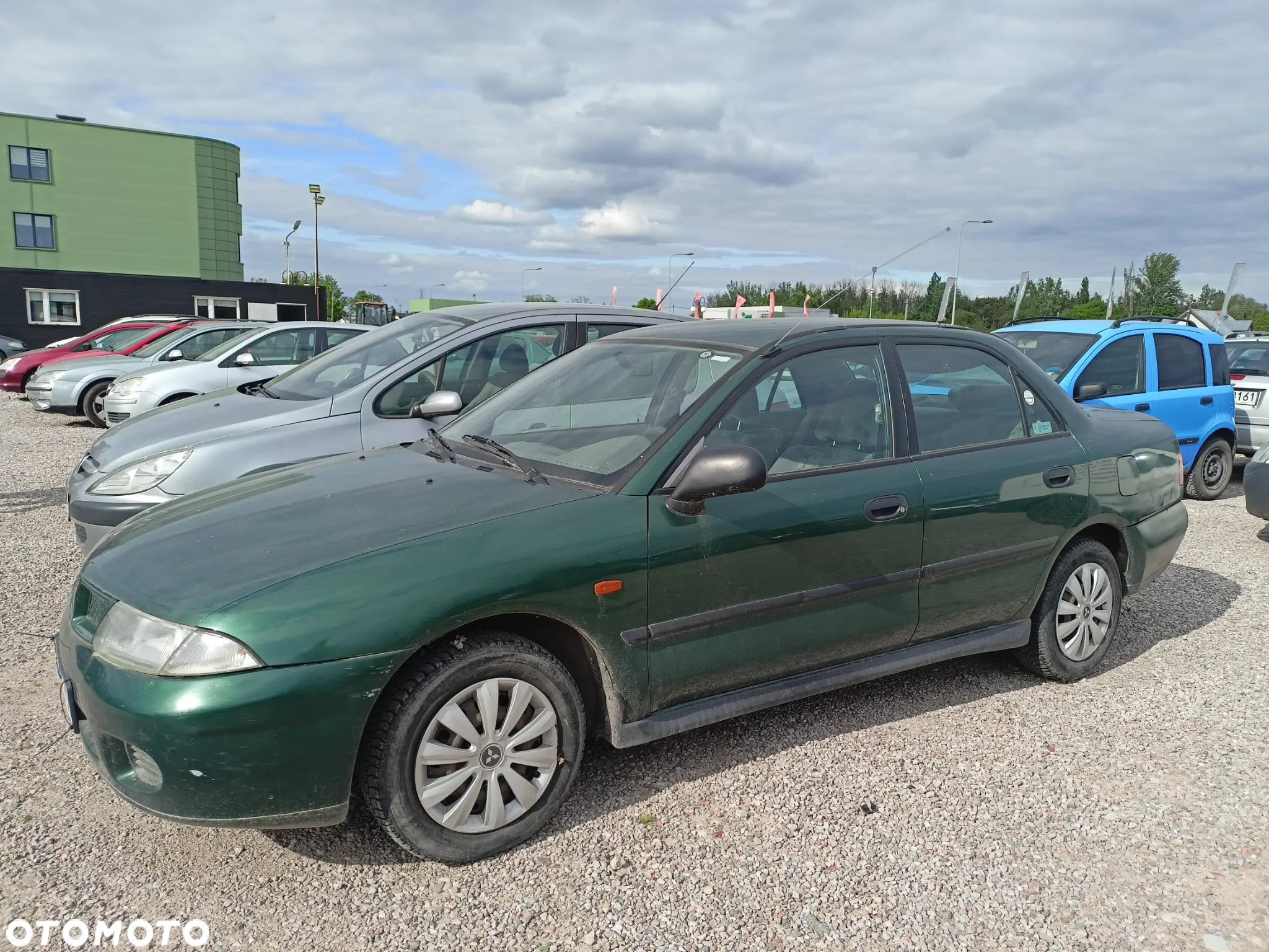 Mitsubishi Carisma - 13